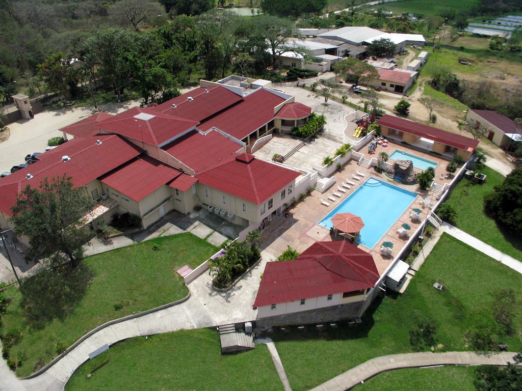 מלון Comayagua Golf Club מראה חיצוני תמונה